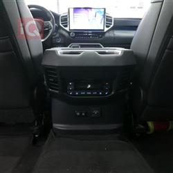 تويوتا سيكويا